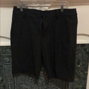 Lululemon ABC shorts sz 36